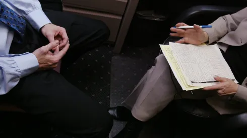 ¿Pretensiones de renta? Diputados proponen eliminar la pregunta.