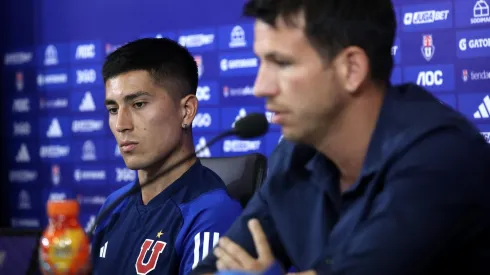 Manuel Mayo explicó la polémica por la contratación de Matías Sepúlveda. | Foto: Javier Salvo / Photosport
Football, Presentation of the new player from Universidad de Chile.<br />
Matias Sepulveda is presented as a new player for Universidad de Chile, Santiago, Chile.<br />
23/01/2024<br />
Javier Salvo/Photosport