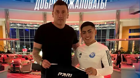 Jordhy Thompson fue presentado en su nuevo equipo