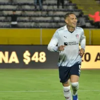 ¿Con Paolo Guerrero? El alto promedio de edad que tendría la delantera de Colo Colo 2024