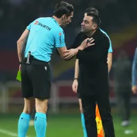 Xavi continúa en crisis con Barcelona y se manda la 'gran Valdivia' contra los árbitros