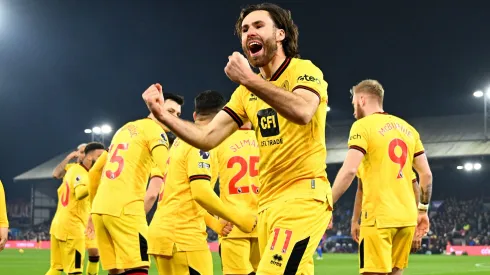 Ben Brereton la rompe de amarillo... pero en Inglaterra.