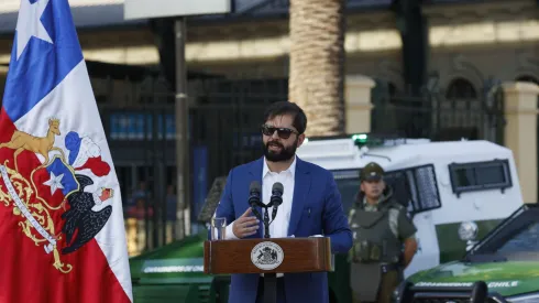 Santiago, 1 de febrero de 2024<br />
El Presidente de la Republica, Gabriel Boric, encabeza anuncio de fortalecimiento de medidas de control del Plan Calles Sin Violencia. La actividad se desarrolla en el frontis de la Estacion Central.
Dragomir Yankovic/Aton Chile