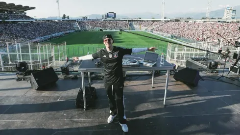 Pablito Pesadilla se presentó en la despedida de Matías Fernández.