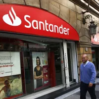 ¿Cuánto puedo sacar del cajero de Banco Santander? Los montos claves para retirar dinero