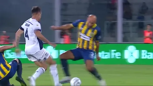 Matías Catalán dejó un túnel de novela en el golazo que anotó por Talleres de Córdoba.