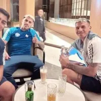 Jordhy Thompson espera por su debut en el Orenburg FC junto a un grupo de argentinos