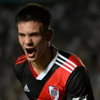 Juvenil de River da la vuelta al mundo: hace un gol con 16 años y entra en la historia