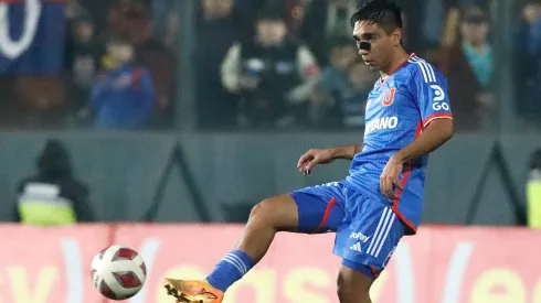 Renato Cordero pasa de fijo en la U a irse a préstamo por orden de Gustavo Álvarez.