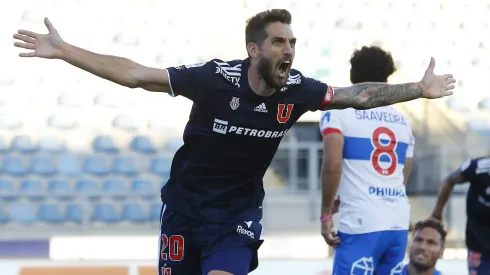 Joaquín Larrivey aseguró que estaría feliz de ser el técnico de la U en el futuro.