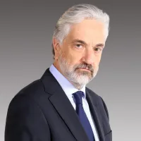 ¿Cuándo se estrena? Francisco Reyes entrega detalles de su personaje en Secretos de Familia