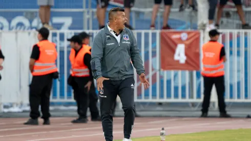 Almirón tendrá semanas intensas si Colo Colo avanza en Copa Libertadores