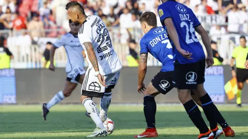 Arturo Vidal encajó fácilmente en el mediocampo de Colo Colo.