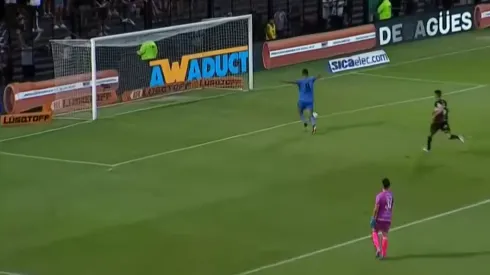 Lucas Passerini fue protagonista en el empate de Belgrano.