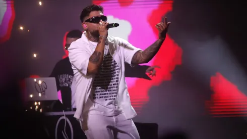 ¿A qué hora se presentan los artistas en el Surfestival?