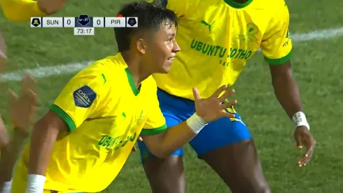 Así celebró Marcelo Allende su primer gol de la temporada con el Mamelodi Sundowns.