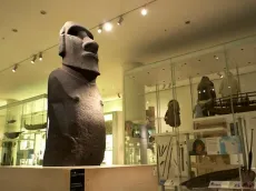 ¿Por qué el Museo Británico no permite devolver el moai chileno?
