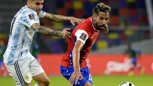 Mauricio Isla podría aparecer en la primera nómina de Ricardo Gareca.
