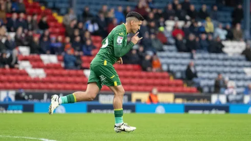 Marcelino le anotó un golazo a Blackburn Rovers