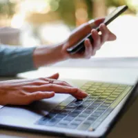 ¿Cómo postular al Bono Mujer Trabajadora? El beneficio que pide estar en el 40% del RSH