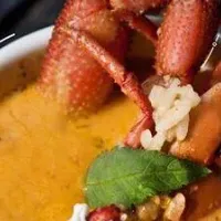 ¡Tienes que probarlo! Chupe de camarones peruano receta original paso a paso