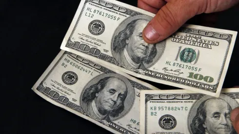 ¿Superó la berrera de los $1.000? Así esta el precio de dólar hoy.