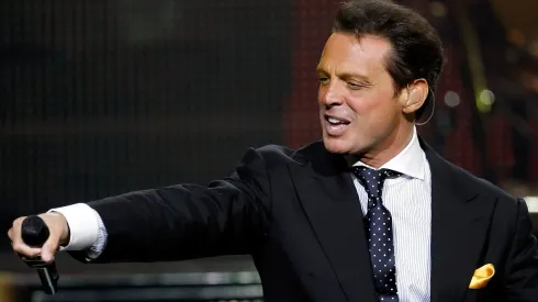 El astro mexicano comienza su serie de conciertos este viernes.