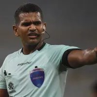 Juez que recibió duras críticas de Arturo Vidal arbitrará a Colo Colo en la Copa Libertadores