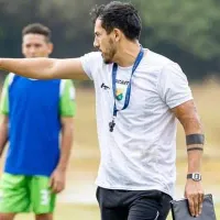 Técnico chileno con pasantías en el Leeds de Bielsa y el Betis de Pellegrini apunta a un proyecto en Primera B