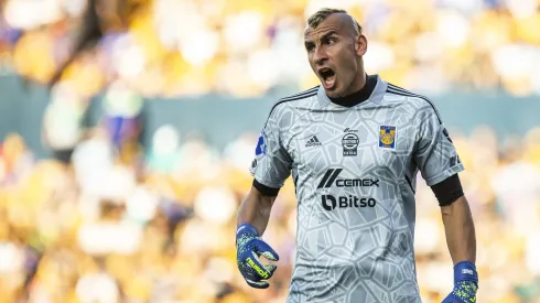 Nahuel Guzmán acusó gritos sexistas desde la galería ocupada por mujeres por el 8M.