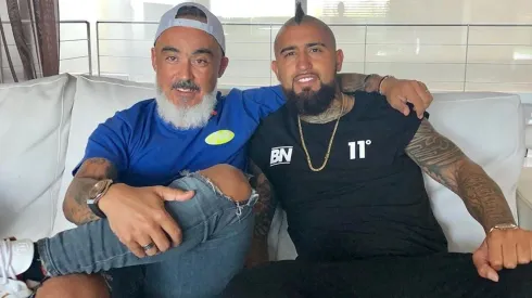 Juan Ramírez, se cuadra con Arturo Vidal contra los críticos.