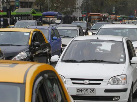 ¿Cómo grabar mi patente en espejos y vidrios de mi vehículo?