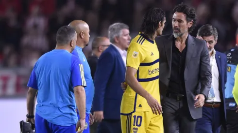 Eduardo Domínguez saltó a la cancha con rapidez.