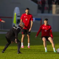 DT de Albania recuerda a Marcelo Díaz y elogia a César Pérez en la selección chilena