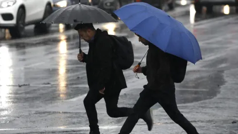 Advierten precipitaciones en cinco regiones de Chile