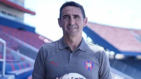 Manolo Jiménez es el nuevo DT del cuadro paraguayo.