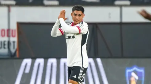 Jordhy Thompson se disculpó con Colo Colo tras su paso por la cárcel.