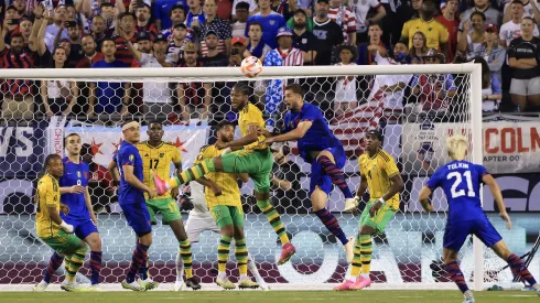 Estados Unidos y Jamaica se enfrentan en partido único.