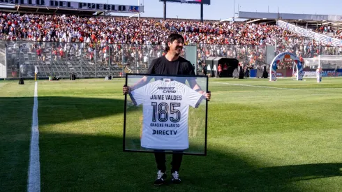 Jaime Valdés se despide del fútbol.