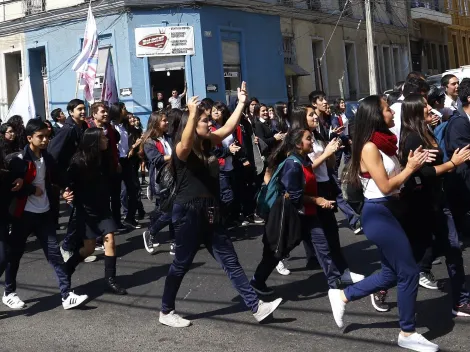 ¿Cuándo es el Día del Joven Combatiente?