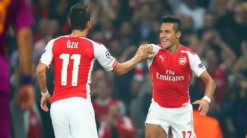 Mesut Ozil, socio de Alexis Sánchez en Arsenal, ha sorprendido al mundo con su tremendo cambio físico tras el retiro.