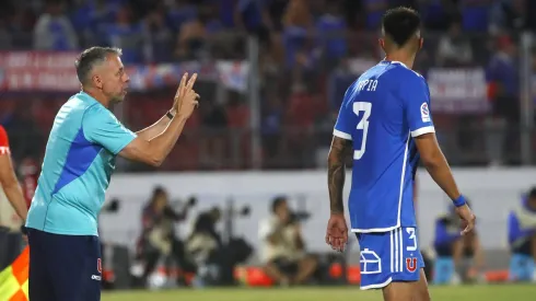 Álvarez mete mano en el equipo tras el empate ante Cobresal