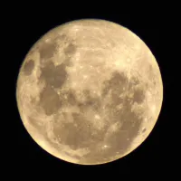 Calendario lunar abril 2024: ¿Cuándo hay Luna llena este mes?