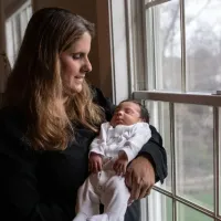 ¿Cuándo es el Día de la Madre? Revisa qué día cae este año en Chile