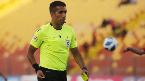 El árbitro Rodrigo Carvajal estará en París 2024