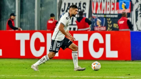 Amor tuvo que ingresar por el lesionado Maxi Falcón ante Cerro.