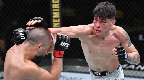 Jaula Bahamondes volverá a subirse al octágono este sábado 6 de abril.