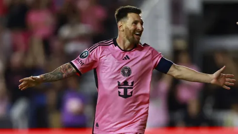 Messi revolucionó a los hinchas del Fortín