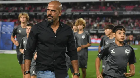 Juan Sebastián Verón es un fijo asistente a los partidos de Estudiantes en el Estadio Uno.
