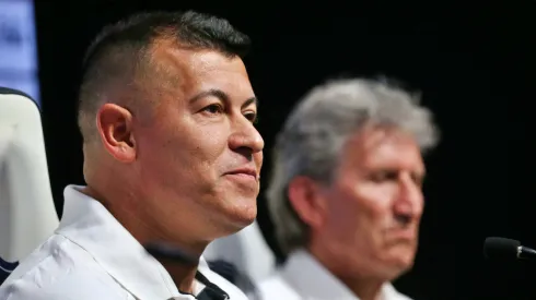 Morón apoya la rotación de Almirón en Colo Colo.